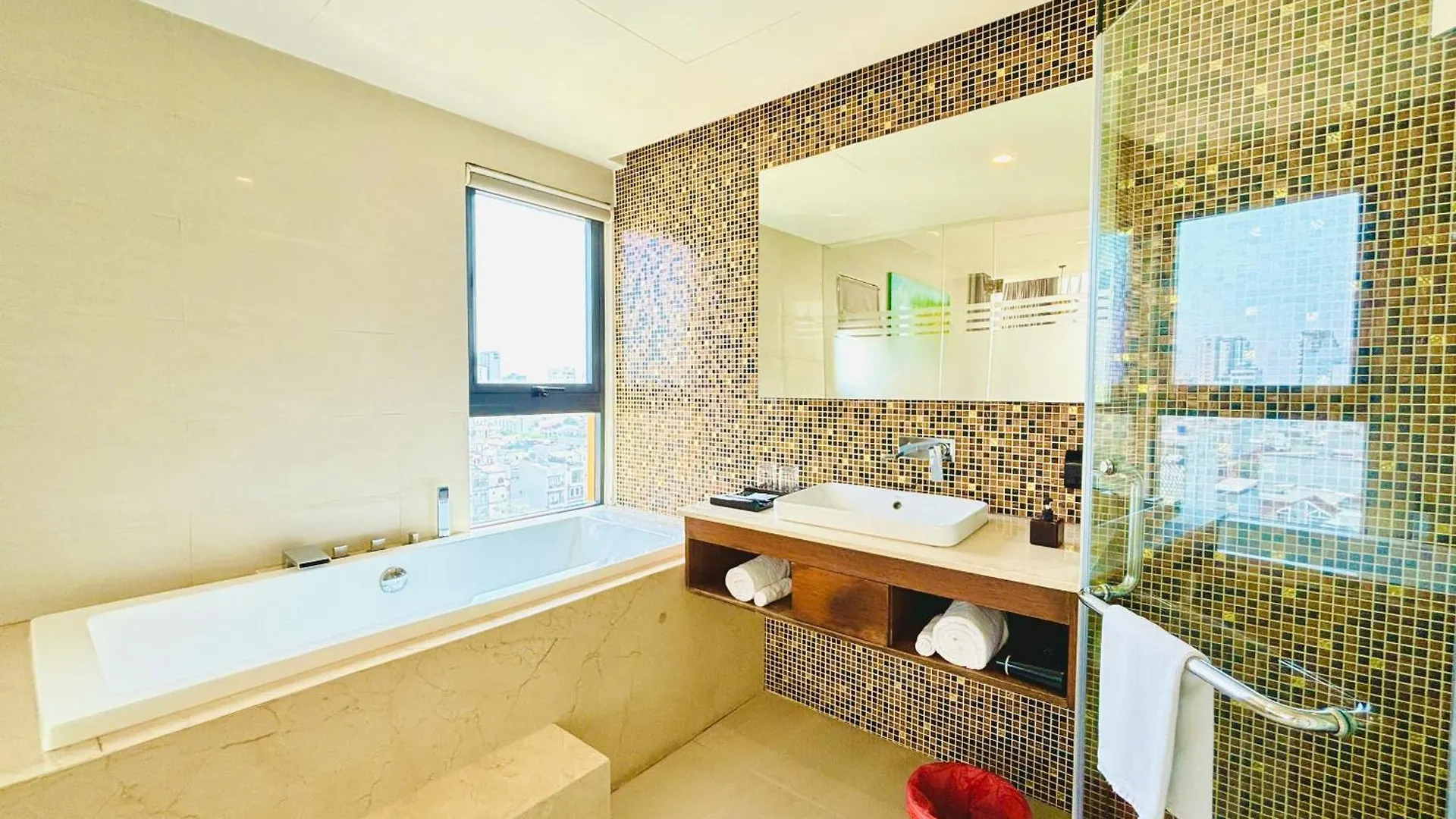 Nam Hotel & Residences Da Nang