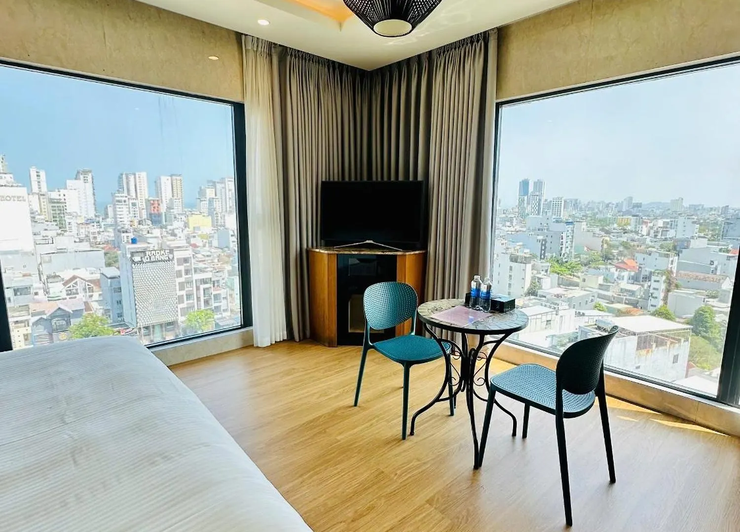 Nam Hotel & Residences Da Nang 3*,  Vietnam